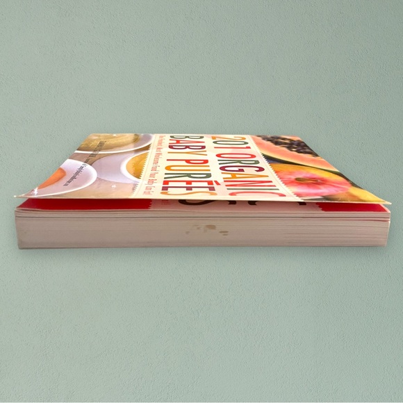 Paperback Book: 201 Organic Baby Purées by Tamika L. Gardner - Picture 11 of 11